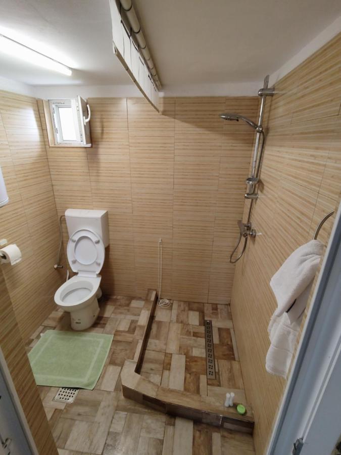La Tataia Zahei Hotel Dragus Ngoại thất bức ảnh